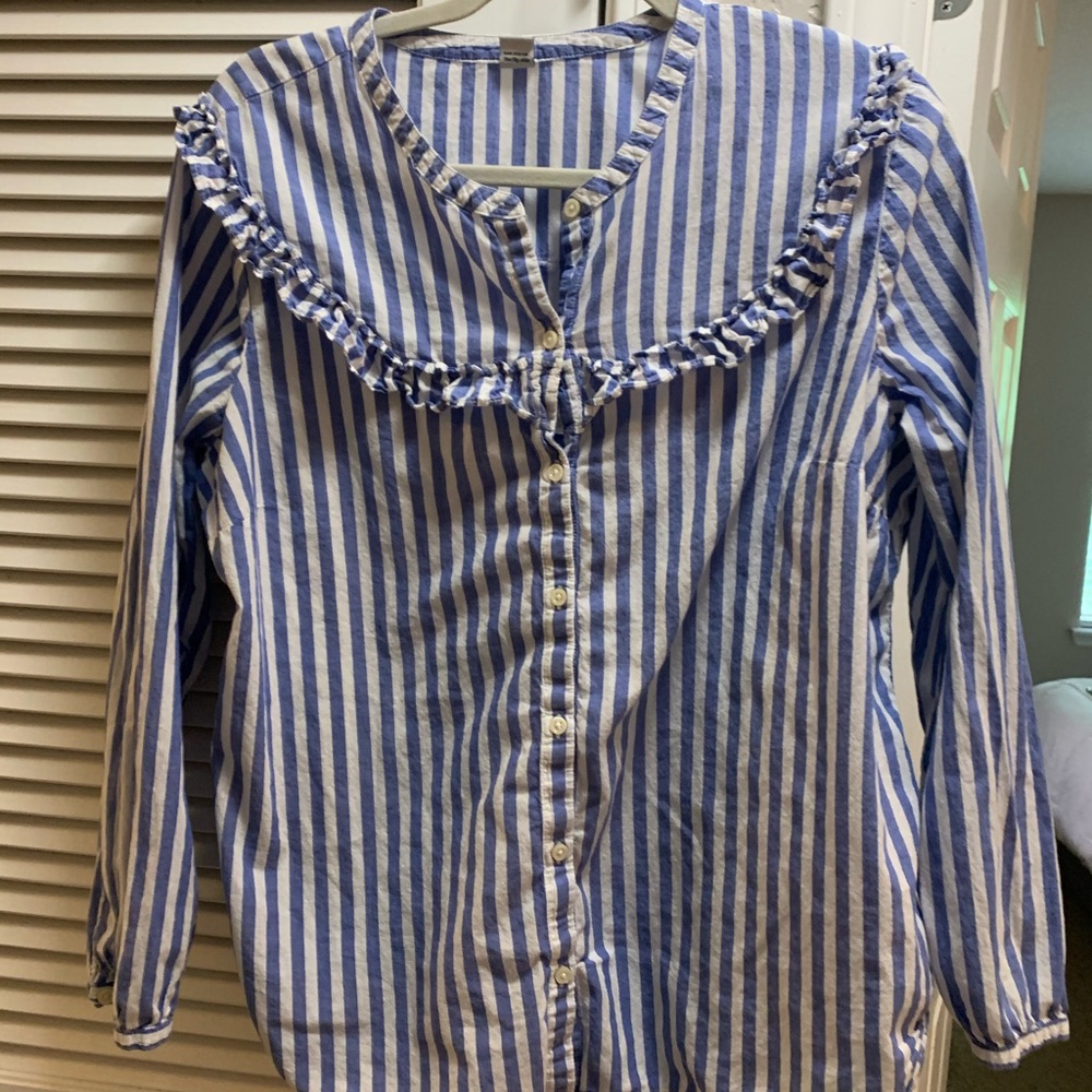 Old navy blue/white strip button down